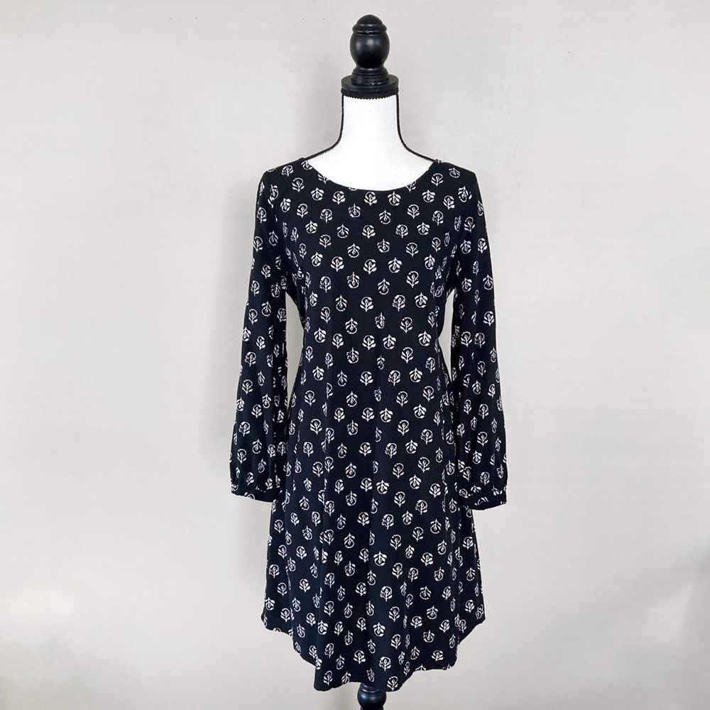 Old Navy maternity dress black small